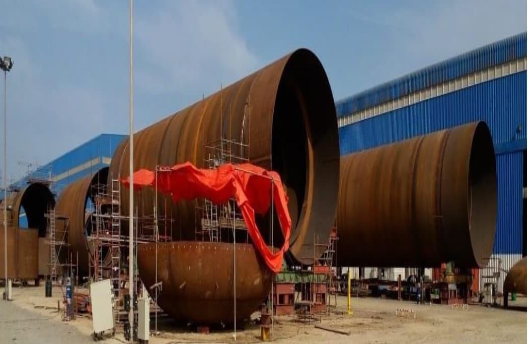 Storage and tank construction